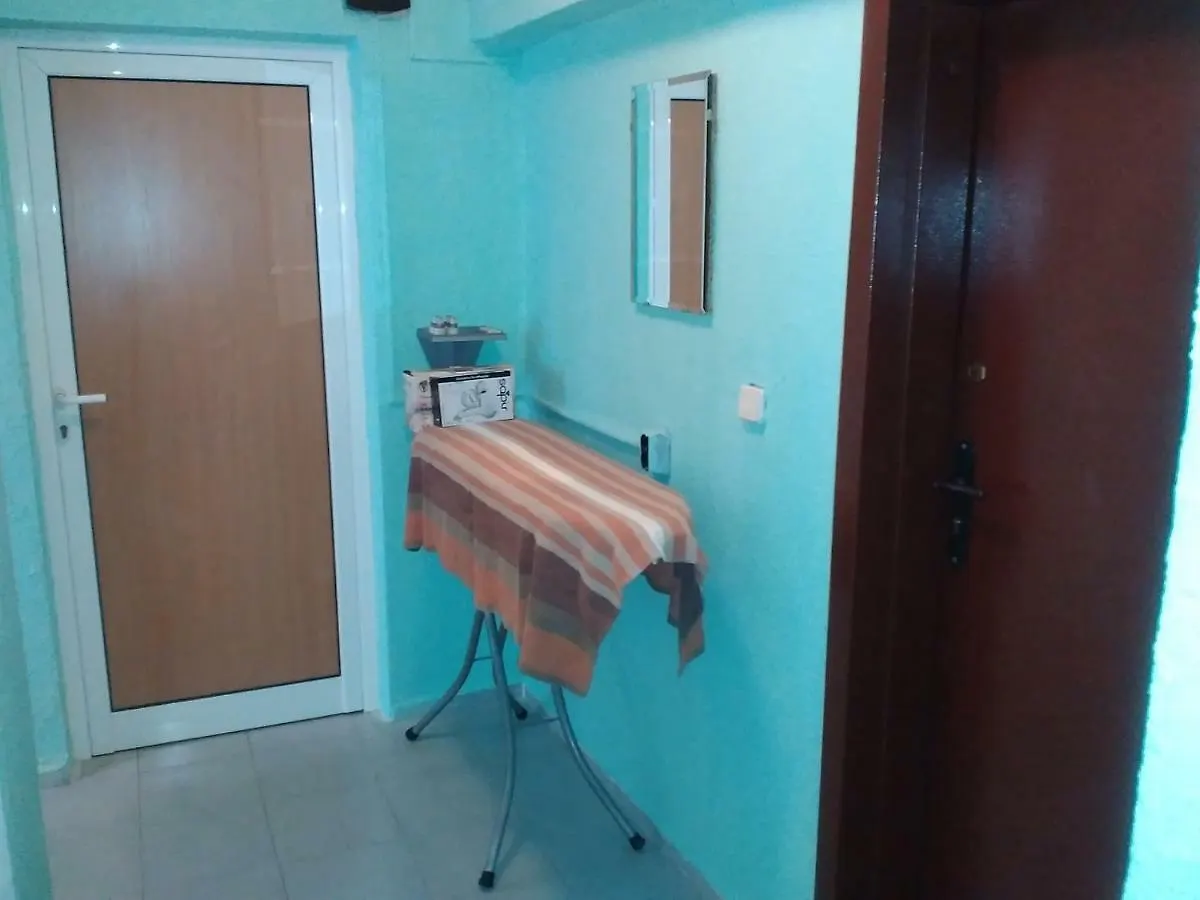 Апартамент Флора - Гр.Приморско Ммц Apartment Primorsko
